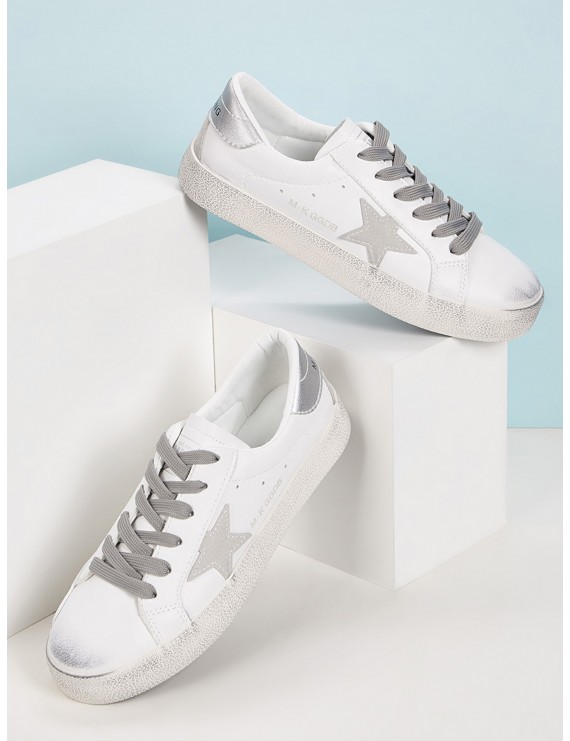 Star Patch Low Top Sneakers