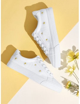Daisy Embroidered Lace-up Front Sneakers